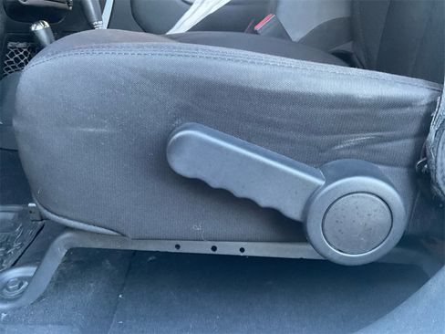 Used 2017 Jeep Wrangler Unlimited Sport w/ Quick Order Package 24S image 28