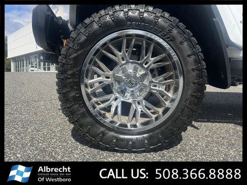 Used 2022 Jeep Gladiator Sport image 30