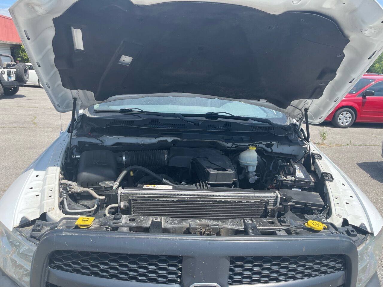 Used 2013 RAM 1500 Tradesman AWD/4WD image 13