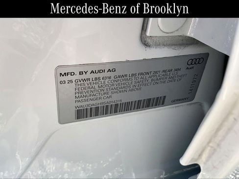 Used 2025 Audi A6 e-tron Prestige w/ Beige Warm Weather Package image 32