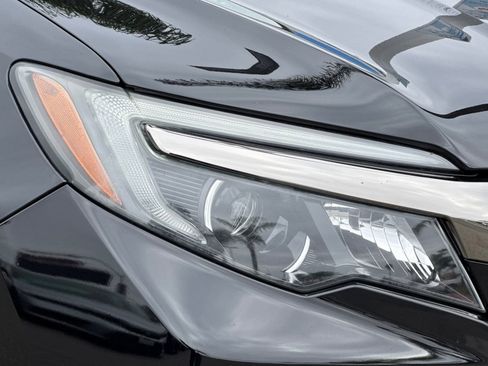 Used 2019 Honda Ridgeline Black Edition image 10