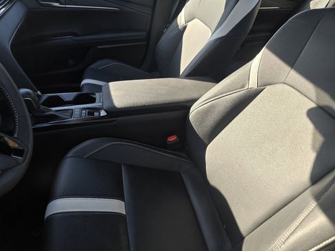 Certified 2025 Toyota Camry SE image 19