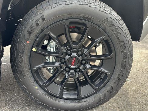New 2026 Toyota Tundra Limited AWD/4WD image 4