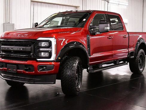 New 2025 Ford F250 Lariat w/ Lariat Ultimate Package AWD/4WD image 3