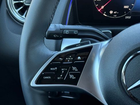New 2026 Mercedes-Benz GLB 250 image 16
