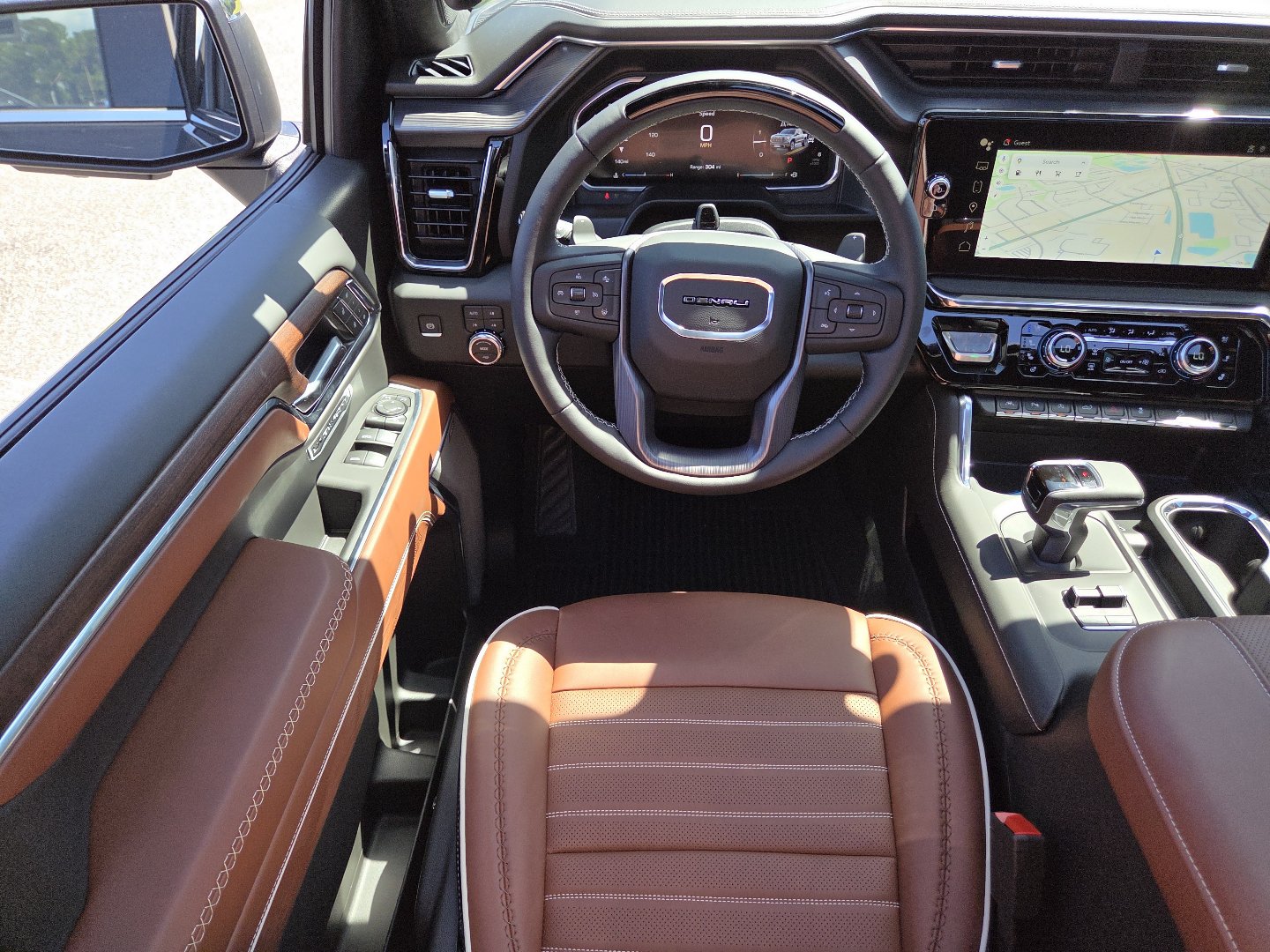 New 2026 GMC Sierra 1500 Denali Ultimate w/ LPO, Black Badging Package AWD/4WD image 32