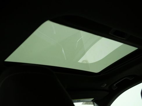 New 2025 Jeep Grand Cherokee 4WD image 4