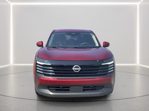 Used 2025 Nissan Kicks SV AWD/4WD image 6