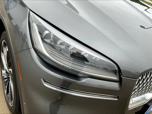 Used 2021 Lincoln Aviator Reserve w/ Equipment Group 201A AWD/4WD image 32