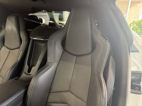 Used 2025 Chevrolet Corvette Stingray Coupe w/ 1LT image 26