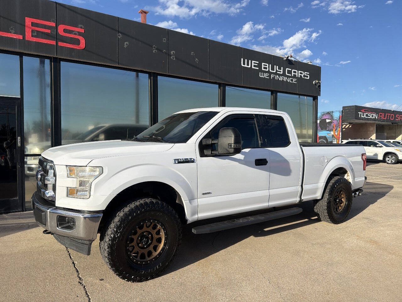 Used 2017 Ford F150 XLT w/ Trailer Tow Package AWD/4WD image 3