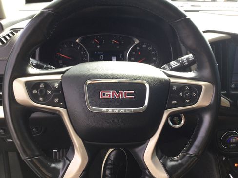 Used 2018 GMC Terrain Denali w/ Advanced Safety Package image 19