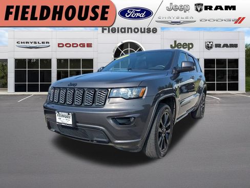 Used 2021 Jeep Grand Cherokee Laredo X AWD/4WD image 1