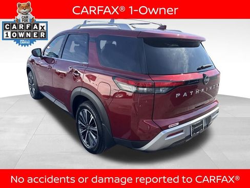 Used 2024 Nissan Pathfinder SL w/ SL Premium Package image 4