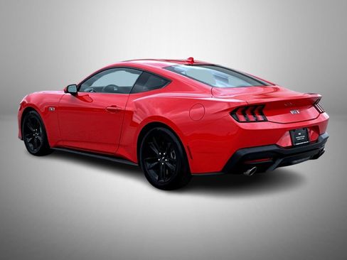 Used 2026 Ford Mustang GT RWD image 7