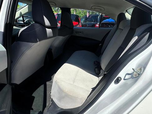 Used 2022 Toyota Corolla LE FWD image 24