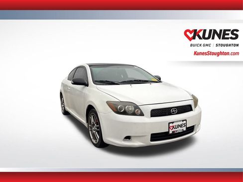 Used 2009 Scion tC image 1