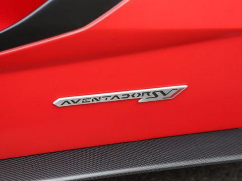 Used 2019 Lamborghini Aventador SVJ AWD/4WD image 67