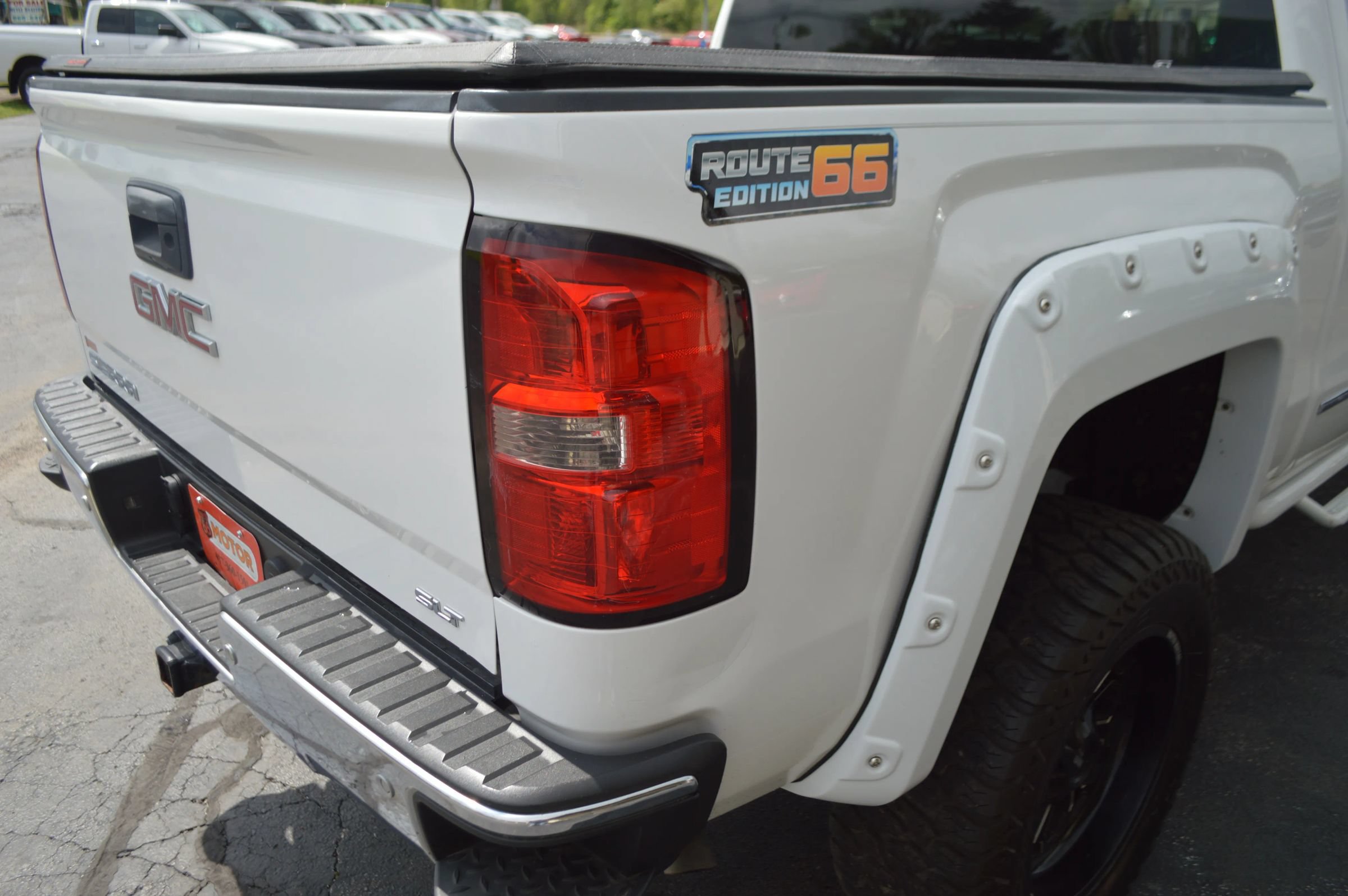 Used 2014 GMC Sierra 1500 SLT AWD/4WD image 10