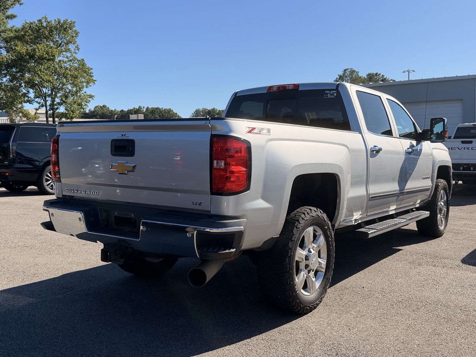 Used 2017 Chevrolet Silverado 2500 LTZ w/ Duramax Plus Package AWD/4WD image 12