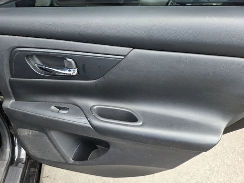 Used 2017 Nissan Altima 2.5 S w/ Power Driver Seat Package image 11