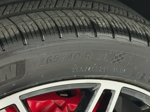 Used 2022 Porsche Macan S AWD/4WD image 48