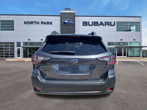 Certified 2024 Subaru Outback Onyx Edition AWD/4WD image 4