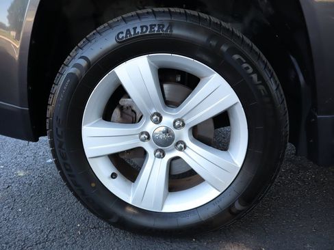 Used 2016 Jeep Compass High Altitude AWD/4WD image 40