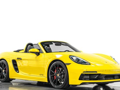 Used 2018 Porsche 718 Boxster GTS RWD image 33