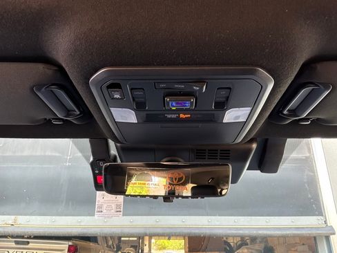 New 2026 Toyota 4Runner 4WD image 19