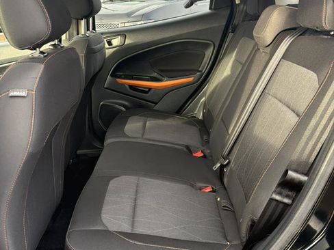 Used 2021 Ford EcoSport SE w/ SE Appearance Package image 11