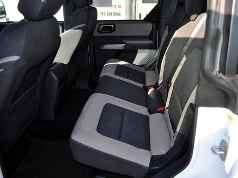 Used 2022 Ford Bronco Wildtrak image 47