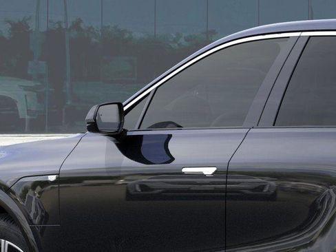 New 2026 Cadillac Lyriq Luxury image 13