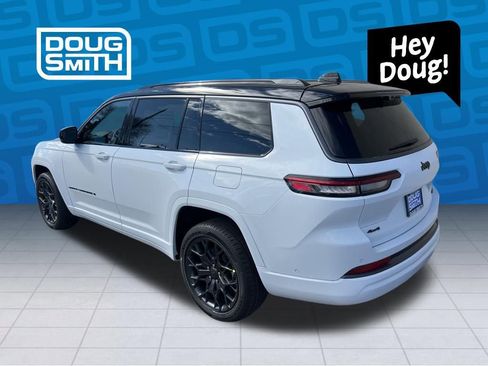 New 2026 Jeep Grand Cherokee L Summit image 4