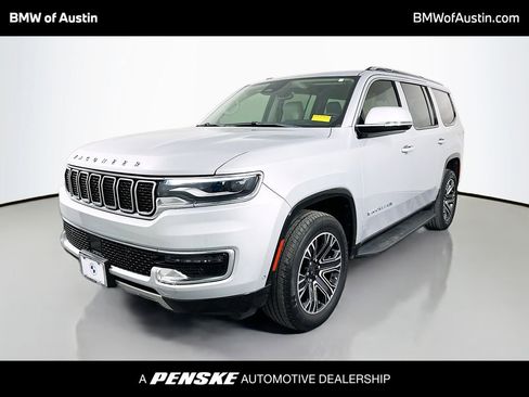 Used 2022 Jeep Wagoneer Series III image 1