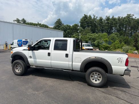 Used 2016 Ford F250 XLT AWD/4WD image 4