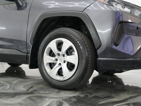 Used 2020 Toyota RAV4 LE w/ All Weather Liner Package AWD/4WD image 4