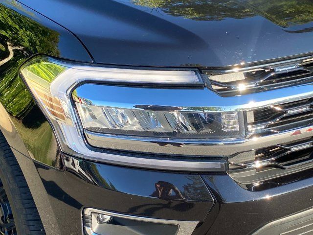 Used 2023 Ford Expedition Max Limited RWD image 4