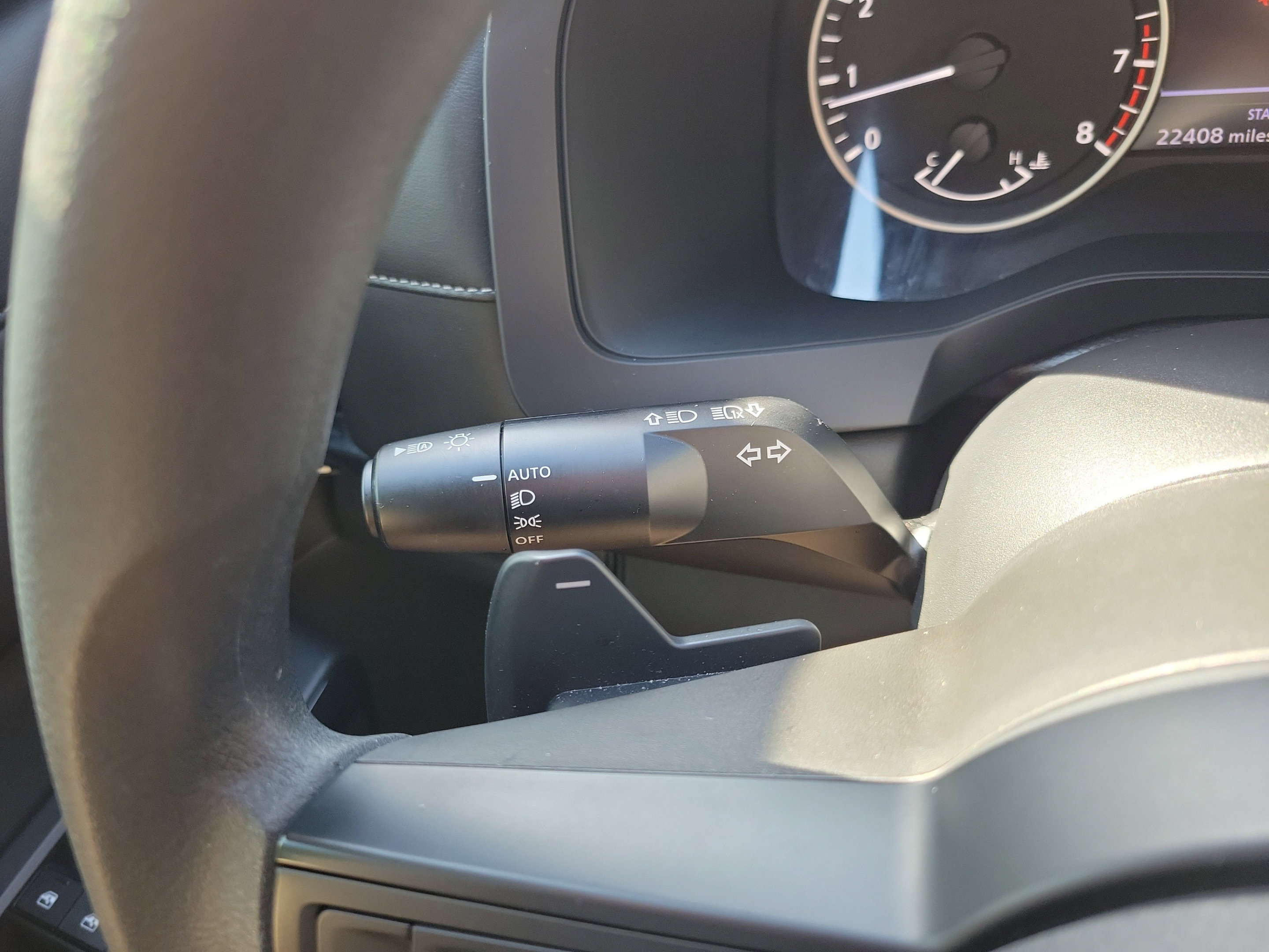 Certified 2025 Nissan Pathfinder S FWD image 21
