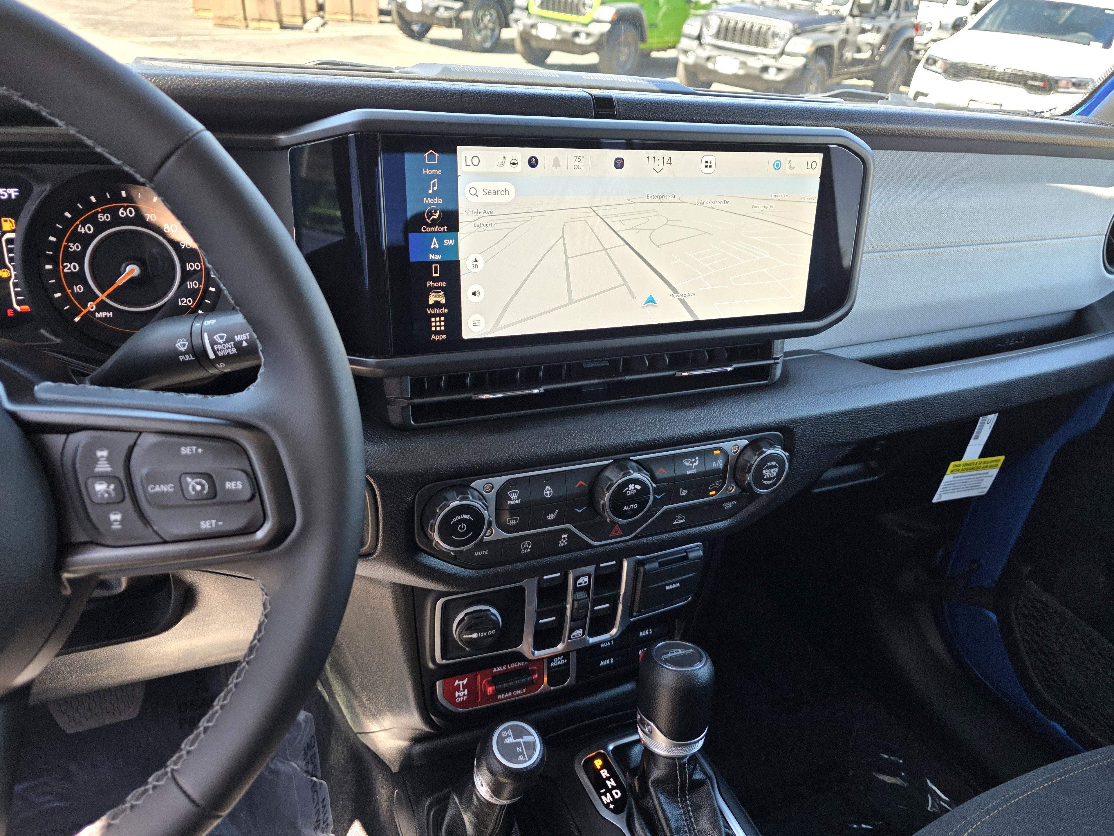 New 2025 Jeep Gladiator Sport AWD/4WD image 19