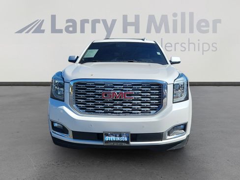 Used 2018 GMC Yukon Denali w/ Denali Ultimate Package image 8