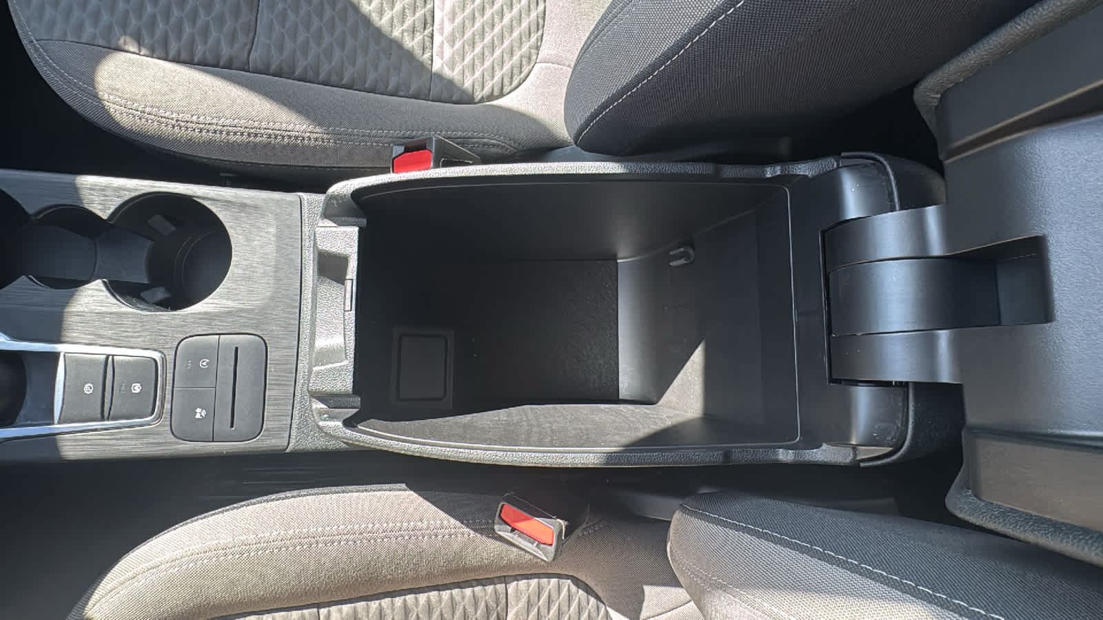 Used 2020 Ford Escape SE AWD/4WD image 23