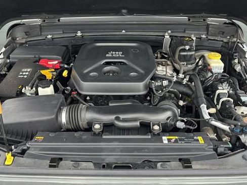 Used 2021 Jeep Wrangler Unlimited Sport AWD/4WD image 18