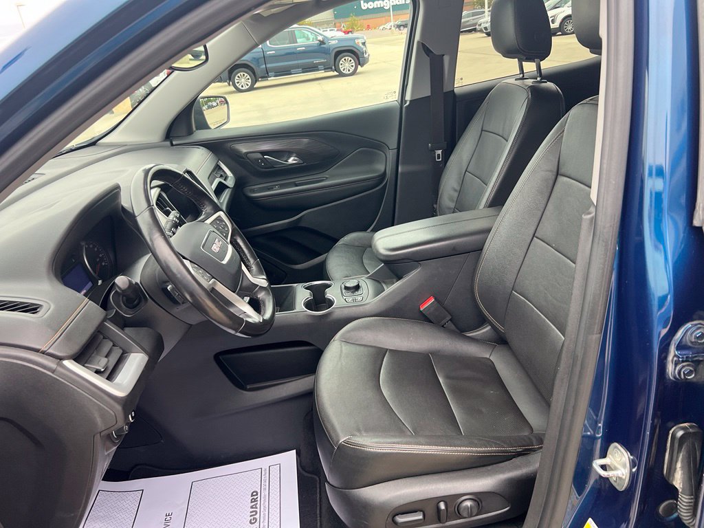Used 2020 GMC Terrain SLT w/ Preferred Package AWD/4WD image 18