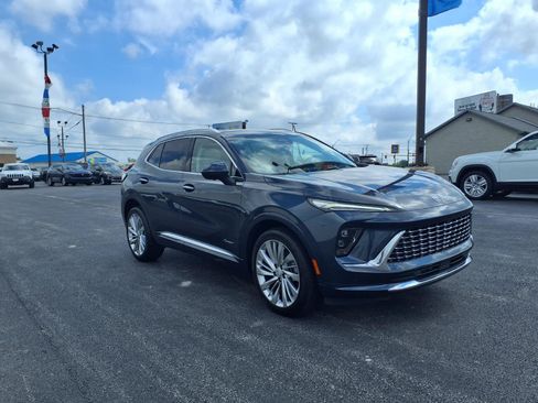 Used 2026 Buick Envision Avenir AWD/4WD image 4