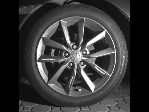Used 2021 Honda Civic EX image 9