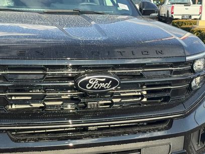 New 2026 Ford Expedition Platinum w/ Stealth Performance Package