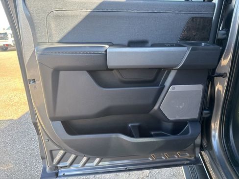 Used 2023 Ford F350 Lariat w/ Sport Appearance Package image 37