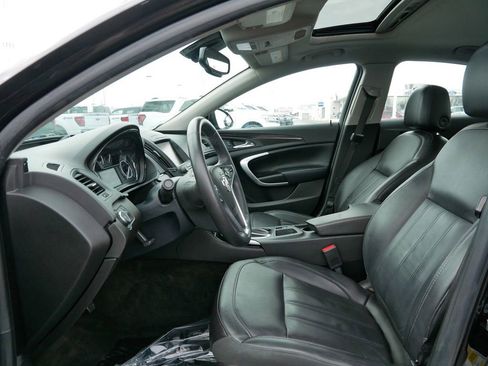 Used 2015 Buick Regal Premium w/ Experience Buick Package image 7