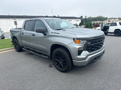 Used 2025 Chevrolet Silverado 1500 Custom w/ Turbomax Blackout Package AWD/4WD image 2